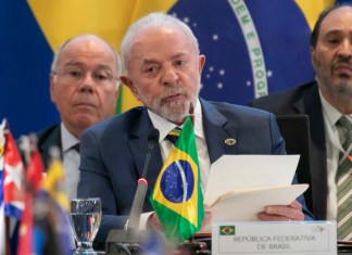 El presidente de Brasil, Luiz Inácio Lula da Silva, participa en la IX Cumbre de Celac este mércores, en Tegucigalpa (Honduras). Foto La Hora: EFE