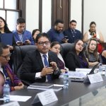 El secretario de Política Criminal del MP, Melvin Portillo, explica los puntos de vista para cambiar el Código Procesal Penal. Foto. Congreso de la República