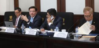 La comisión de Finanzas Públicas del Congreso busca agilizar los procesos en casos de emergencia o urgencia en el Estado como la reparación del tomógrafo en el hospital General San Juan de Dios. Foto: Congreso de la República