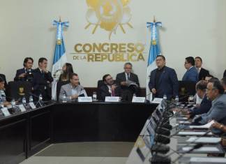 Los jefes de bloque acordaron solo realizar una plenaria el 24 de abril. Foto: La Hora / José Orozco