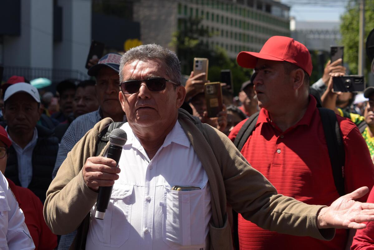 «Ni las metidas al bote nos van a parar»: Joviel Acevedo por amparo para detener marcha