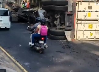 Reportan tránsito complicado con dirección a la zona 1: Foto La Hora: Amílcar Montejo