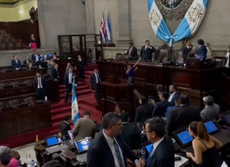 Vamos se pronunció sobre el altercado entre Elena Motta y Greicy De León. Foto La Hora: José Orozco