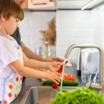 MSPAS alerta sobre enfermedades por alimentos en escuelas | Recomienda a padres y maestros mejorar la higiene al preparar loncheras para prevenir infecciones como salmonella o hepatitis A en niños.