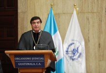 El presidente del Organismo Judicial y la Corte Suprema de Justicia, Teódulo Cifuentes. Foto: La Hora / OJ.