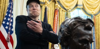 Musk arremete contra el The New York Times tras publicar que consume drogas.