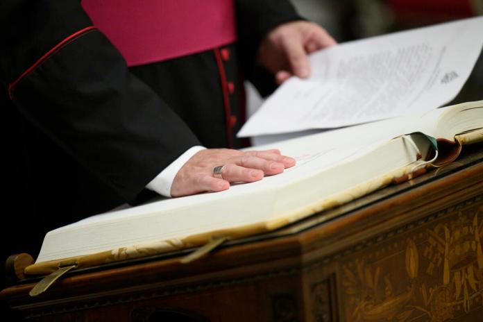 ¿Por qué cambian de nombre los papas? Historia de una tradición que adelanta intenciones Cuantos días tardó la elección de los últimos 10 cónclaves de la Iglesia Católica