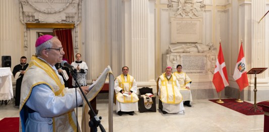 El Papa León XIV en Perú. Foto La Hora EFE/ @drprevost /
