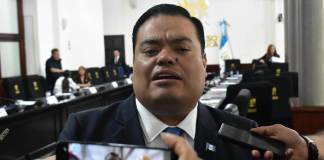 El diputado de Vamos, Allan Rodríguez, confirma el interés por la presidencia de dos comisiones. Foto: La Hora / Daniel Ramírez
