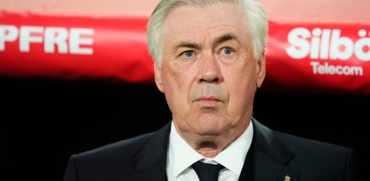 Ancelotti previo al comienzo de la final de la Copa del Rey contra el Barcelona, el sábado 26 de abril de 2025. Foto La Hora: AP.