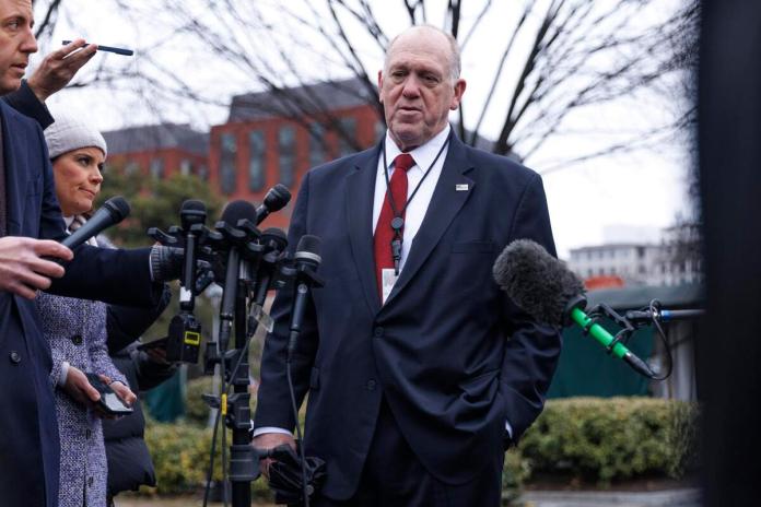 Asesor de seguridad nacional y control migratorio de EE.UU., Tom Homan. Foto La Hora: EFE