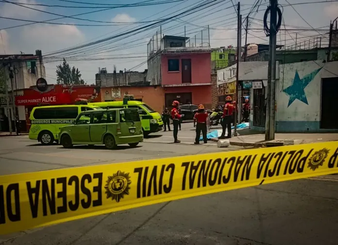 Ataque armado verbena Bomberos Municipales reportan seis víctimas, entre ellas dos fallecidos, tras un ataque armado en la colonia La Verbena.