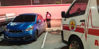 Ataque armado dejó herido de bala a un hombre de 25 años, según informaron los cuerpos de socorro. Foto La Hora: Bomberos Voluntarios