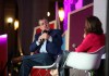 El presidente Bernardo Arévalo fue entrevistado por la directora de El País, Pepa Bueno.