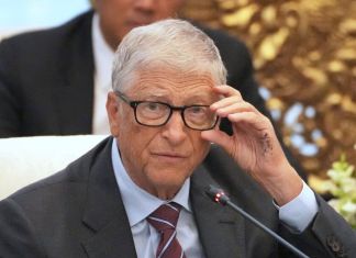 Bill Gates anunció que donará "prácticamente toda" su fortuna en 20 años.