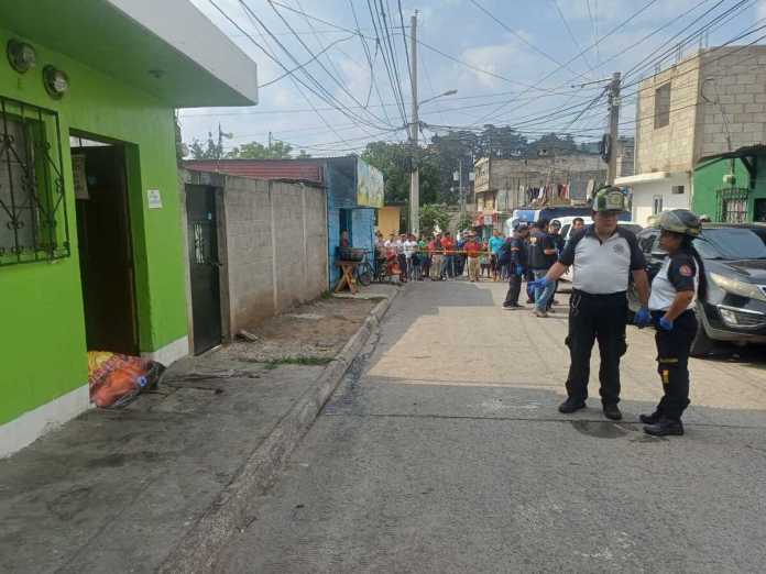 San José Pinula: Ataque armado deja personas fallecidas y heridas. Foto La Hora: Bomberos Voluntarios.