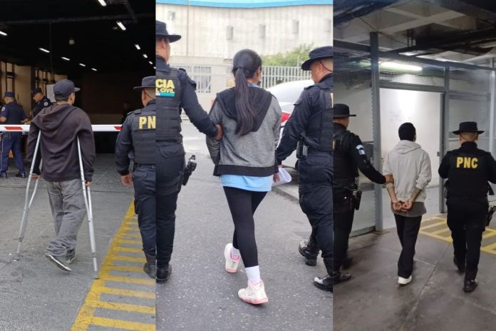 Presuntos miembros del barrio 18 con capturados ya que contaban con orden de captura. Foto La Hora: PNC