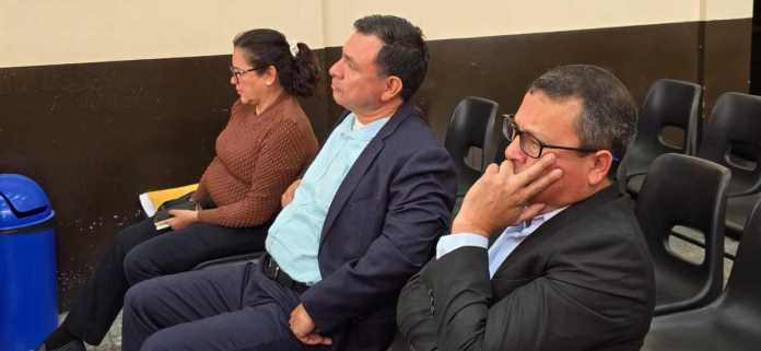 Celia Escobar, Jorge Rodas y Danilo Valenzuela, son procesados en el caso Asalto al Ministerio de Salud. Foto La Hora: Sergio Osegueda