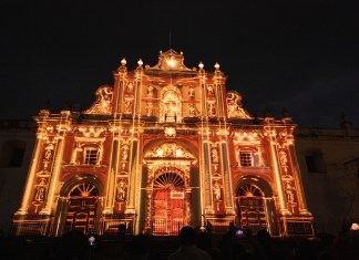 Catedral Festival de la Luz Antigua