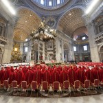 El que buscará al sucesor de Francisco comenzará en la tarde del próximo miércoles con el encierro en la Capilla Sixtina de un total de 133 cardenales electores. Foto La Hora: AP