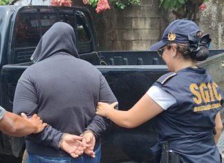 Ex gestora de negocios en entidad bancaria es capturada por presuntamente desviar más de Q480 mil de 270 cuentas.