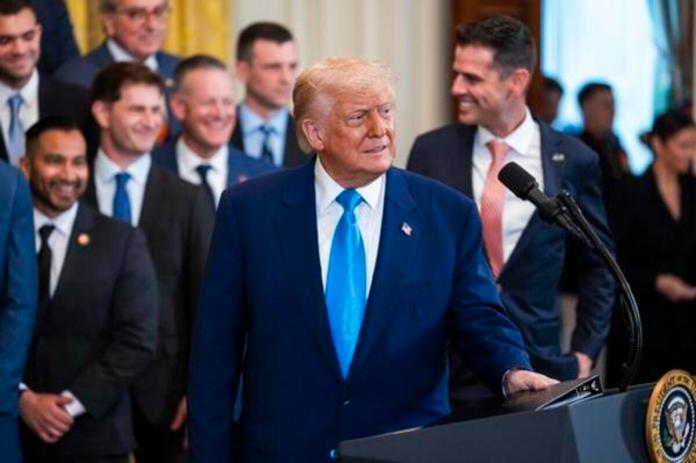 El presidente de Estados Unidos, Donald Trump. Foto La Hora: EFE Archivo.
