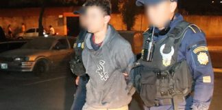 Luego de ser capturado por ser el presunto responsable de un ataque armado, la policía indicó que se poseen dos hipótesis detrás del incidente.
