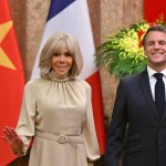 Emmanuel Macron y su esposa