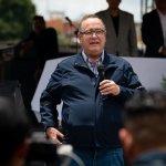 Esto se tendría que pagar de IUSI por la propiedad vinculada a Giammattei