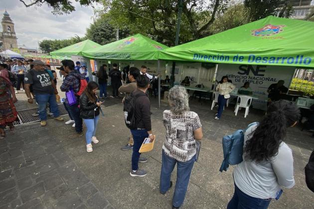 ¿Buscas trabajo? Más de 5 mil plazas disponibles en la feria del empleo en la Plaza de la Constitución