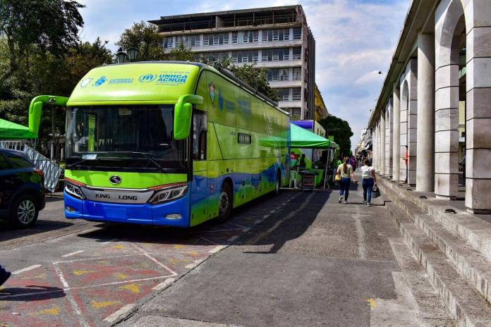 Así luce el Bus del Empleo de la Municipalidad de Guatemala. Foto La Hora / Daniel Ramírez 