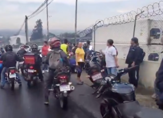 Un hombre asegura haber sido secuestrado y abandonado en una cuneta