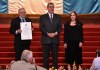 Gabriel Larios Ochaita, exmagistrado de la Corte de Constitucionalidad de 1993, condecorado con la Orden del Quetzal.