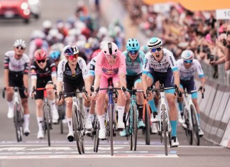 Este jueves se disputó la sexta etapa del Giro de Italia disputada entre Potenza y Nápoles, con un total de 227 kilómetros. Foot La Hora: AP.