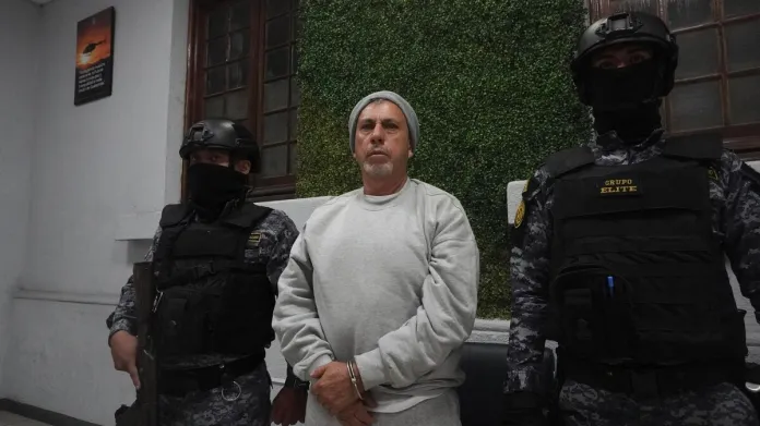 Gqgz7xRXoAAgTnC (1) El Sistema Penitenciario (SP), dio a conocer sobre la extradición hacia Estados Unidos de Aler Baldomero Samayoa, alias
