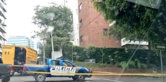 Vecinos de Vista Hermosa II alertaron a las autoridades por posibles impactos de bala cerca al sector, al cual autoridades respondieron con un cierre vehicular.