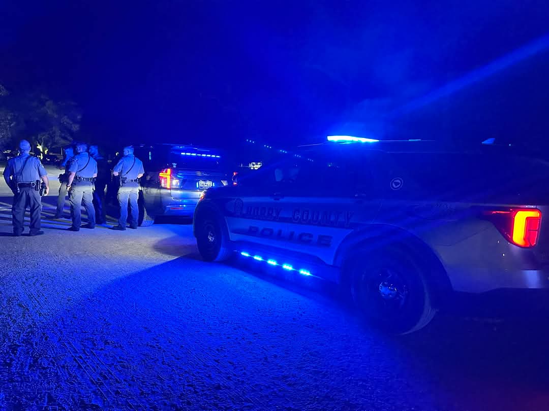 11 personas resultan heridas tras tiroteo en poblado costero de Carolina del Sur