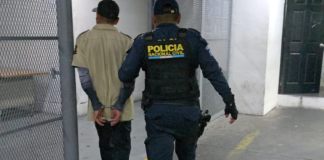 Luego de una disputa por un estacionamiento, agentes de la PNC capturaron a un presunto guardia de seguridad en San José Pinula.