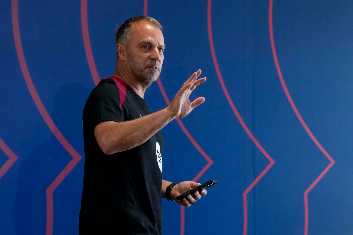 Hansi Flick renueva su contrato con el FC Barcelona: «Culé hasta 2