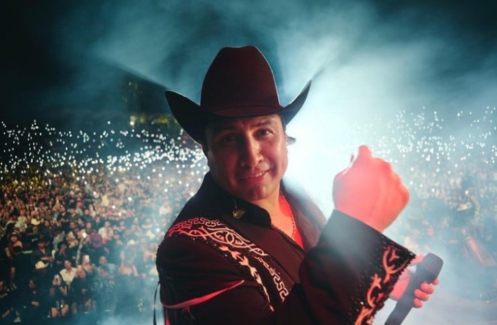 Estados Unidos revoca la visa de Julión Álvarez a un día de su concierto en Texas