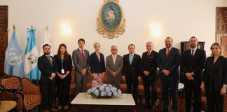 Margaret Satterthwaite, Relatora especial de ONU para la independencia judicial, se reunió con magistrados del OJ. Foto La Hora: OJ