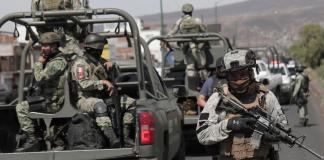 Las autoridades mexicanas reportaron que seis militares del Ejército murieron y dos más resultaron heridos al detonar una mina terrestre. Foto La Hora: EFE