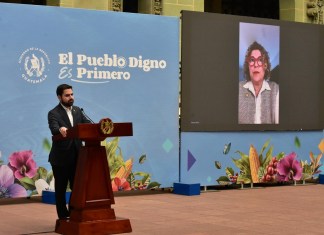 Ministra de Economía, Gabriela García, comparte las discusiones que iniciarán sobre las medidas arancelarias. Foto La Hora: Daniel Ramírez