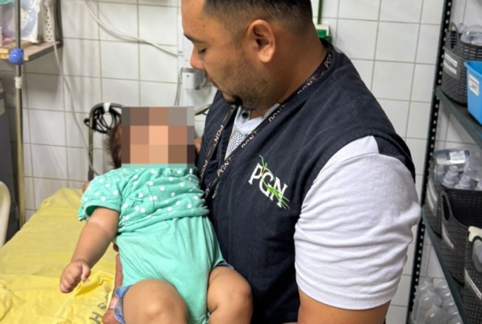 PGN rescata a bebé de tres meses tras captura de su madre de origen hondureño