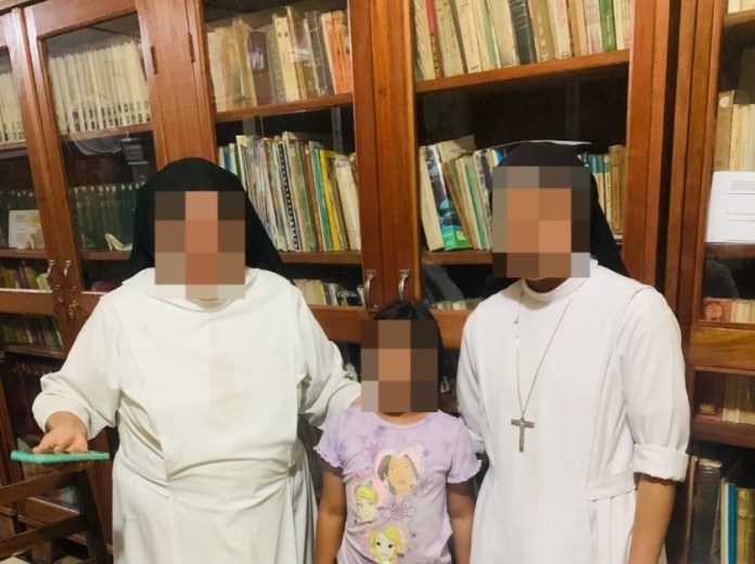 PGN rescata a una niña de 8 años que se refugió en una iglesia tras ser maltratada en su hogar