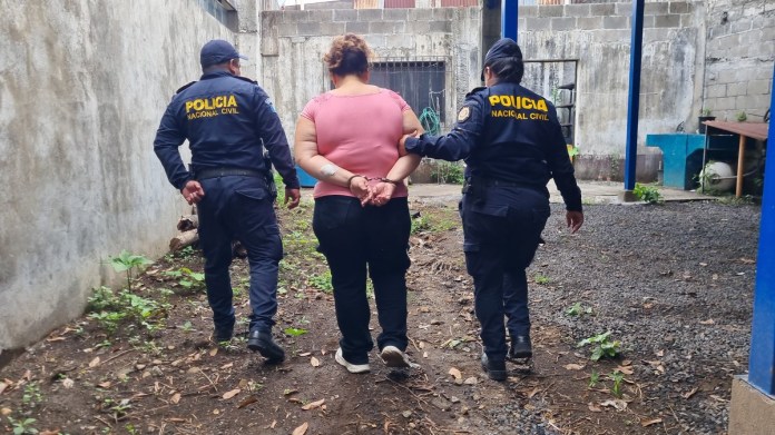 PNC captura a una mujer que intentó sustraer a un recién nacido del hospital de Tiquisate