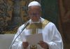 Papa León XIV durante misa pro Ecclesia en la Capilla Sixtina. Foto La Hora: Vatican News