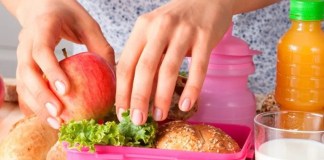 Los médicos recomiendan que ingiera una alimentación variada para prevenir enfermedades. Foto La Hora: Archivo.