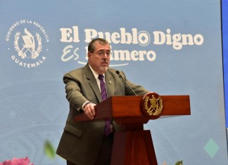Presidente Bernardo Arévalo habla sobre el impacto de un impuesto de 3.5% en las remesas enviadas desde EE. UU.