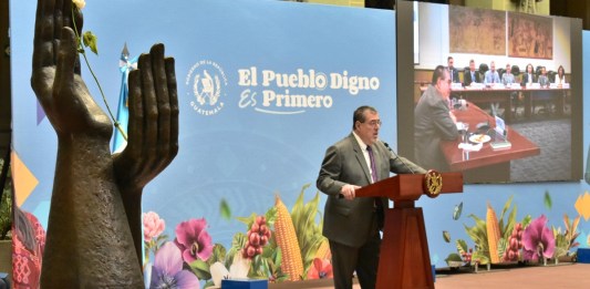 Presidente Bernardo Arévalo sobre remoción de la fiscal general, la cual estaría a interpretación jurídica de la Corte de Constitucionalidad.